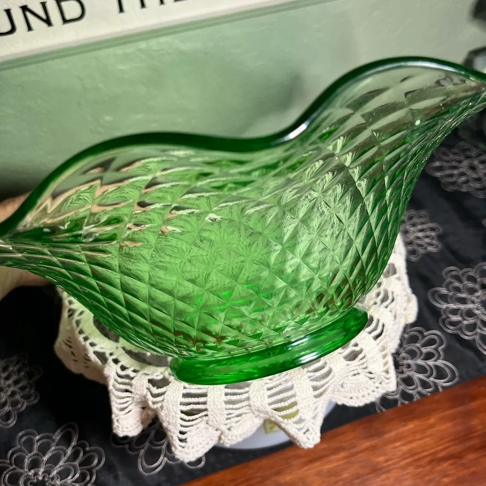 Vintage Emerald Green Diamond Point Art Glass Basket Bowl 12”